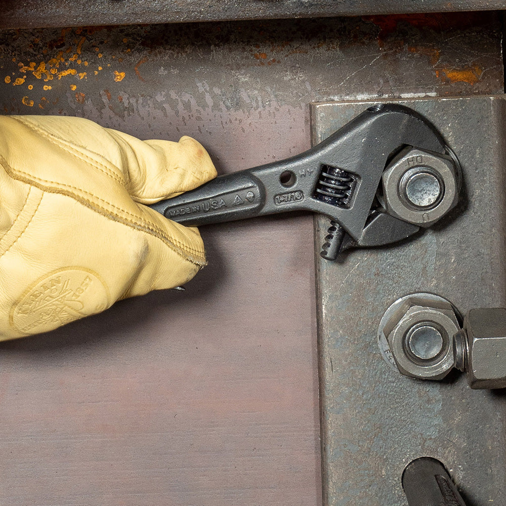 10" Adjustable Spud Wrench