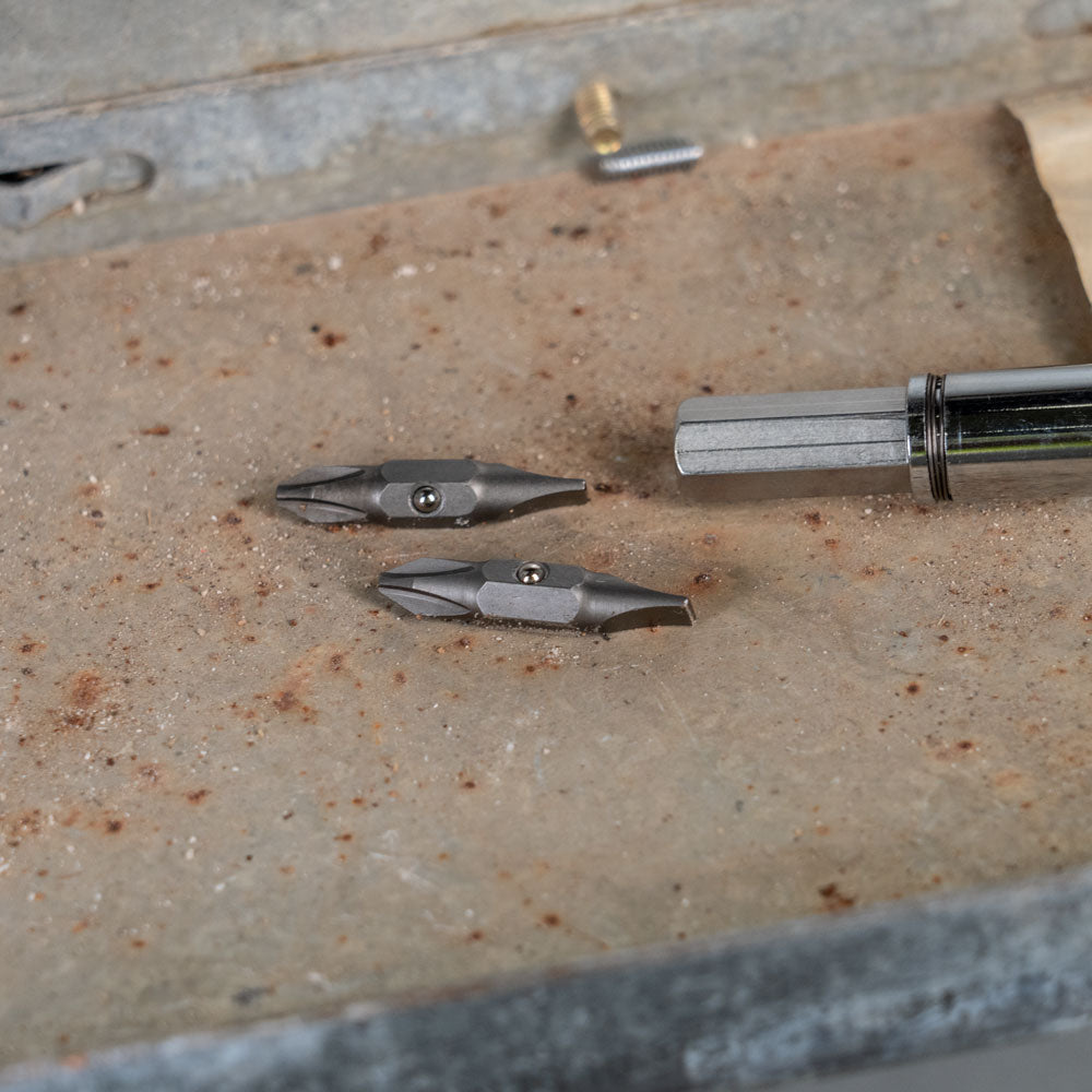 Klein Tools 32483 Bit #2 Phillips 1/4\" Slotted - in use