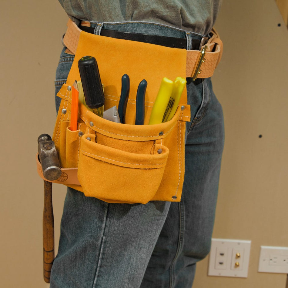 Klein Tools 42245 Right-Hand Nail and Tool Pouch - in use