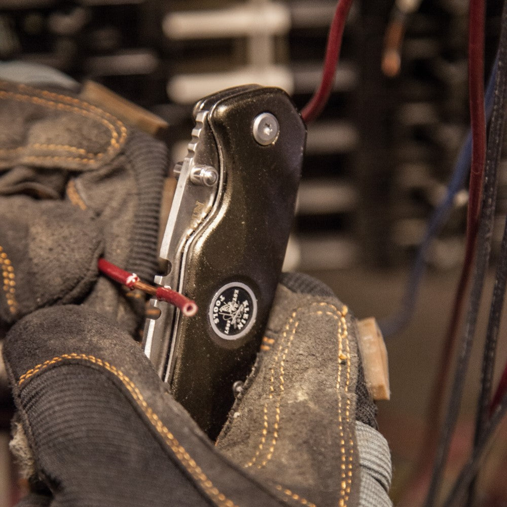 A photo of a Pocket Knives, by Electrician's Pocket Knife - Klein Tools eCommerce - Maple Electric Supply 