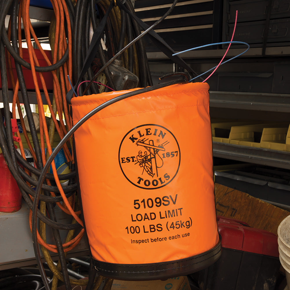 Vinyl Bucket with Swivel Snap