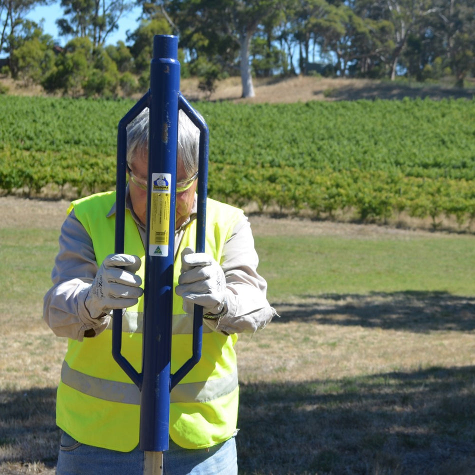 Klein Tools 5SDSH Star Dropper Hammer - in use