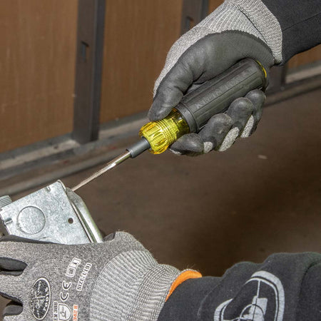 626 6-in-1 Tapping Tool with cushion grip