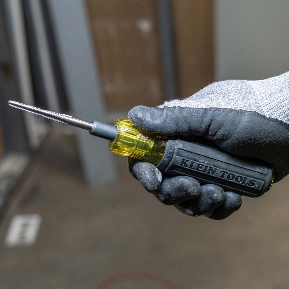 626 6-in-1 Tapping Tool with cushion grip