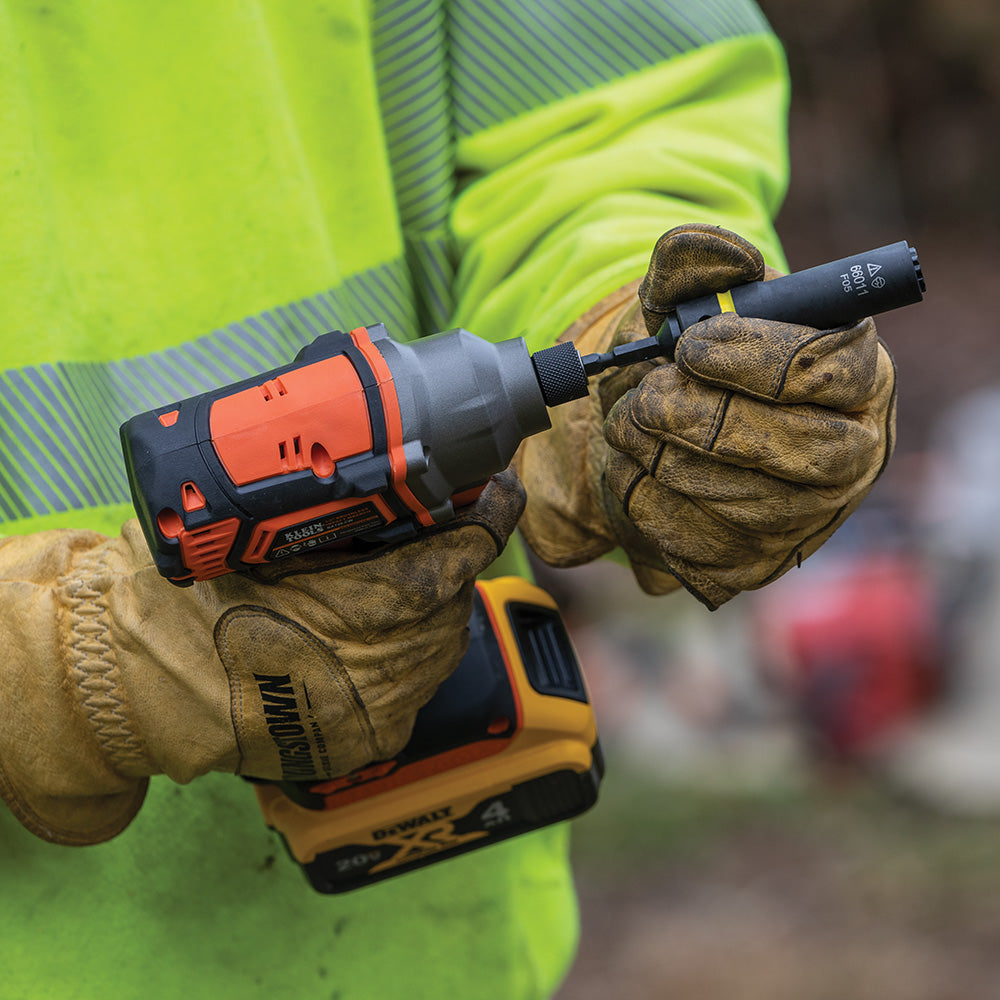 BAT20CD BAT20CD Battery-Operated Compact Impact Driver, ¼" hex drive