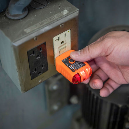 Klein Tools RT210 RT210 - Klein Tools GFCI Receptacle Tester - application