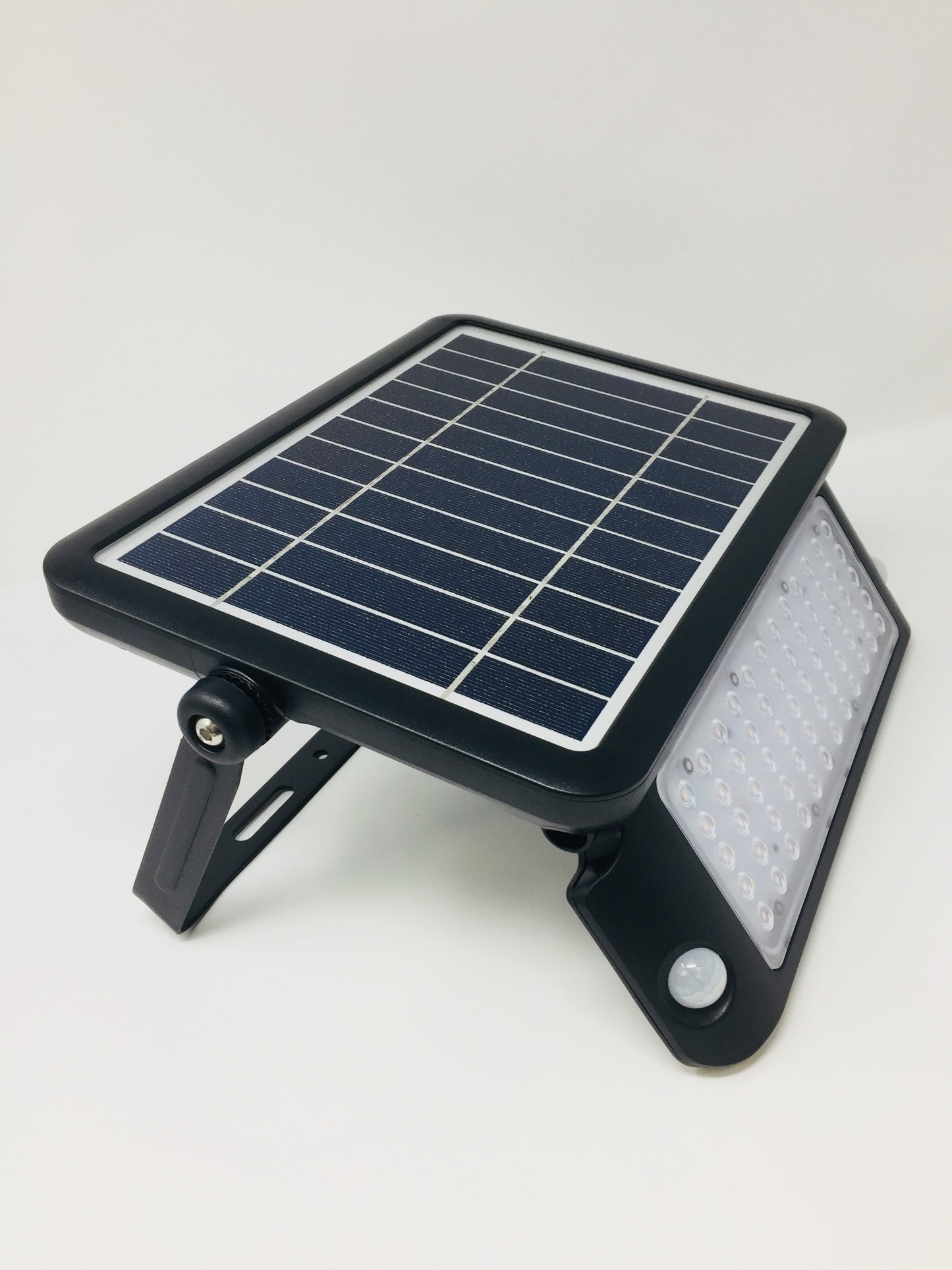 Solar Security LED w/Motion – NX-410S-2W-C